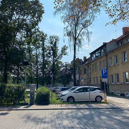 Spacious Old Town Apt, 3 Private Rooms, Sleeps 5-6 Kaunas Exterior foto